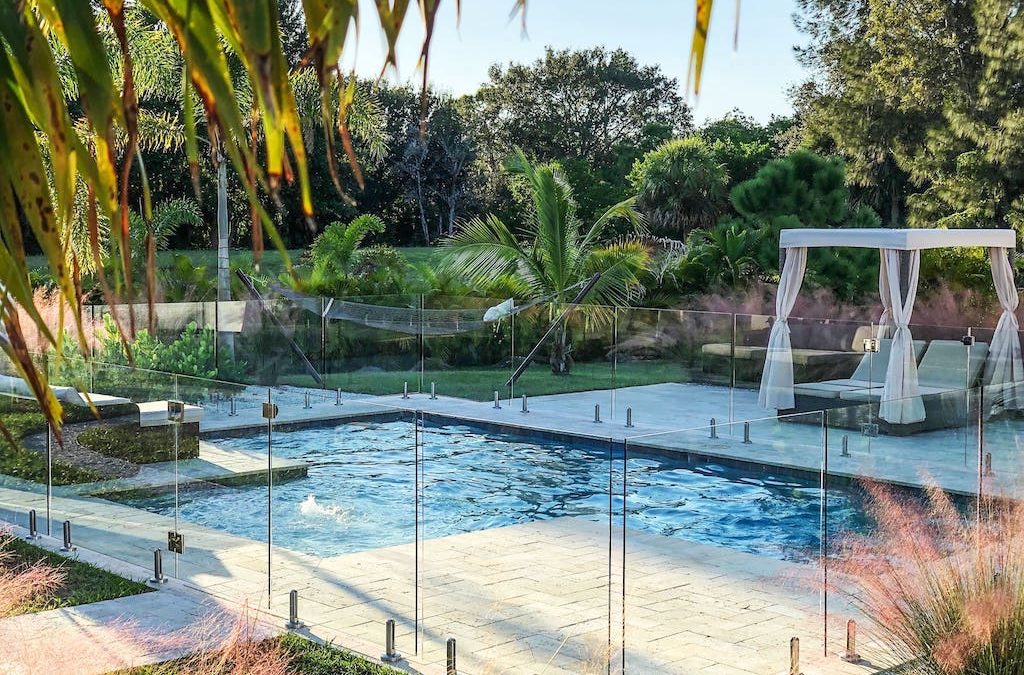 Top Benefits of Glass Pool Fencing